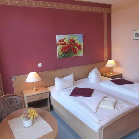 Hotel Koos *
