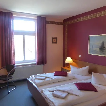 Hotel Koos *